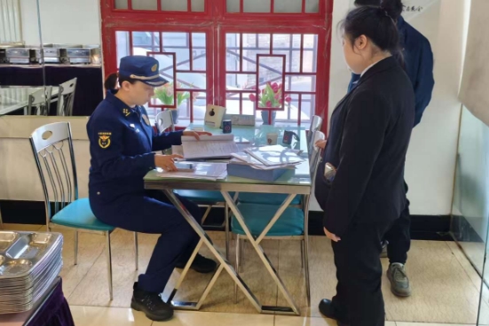 商城已過消防在里面租100平做餐飲需要再次報(bào)消防嗎